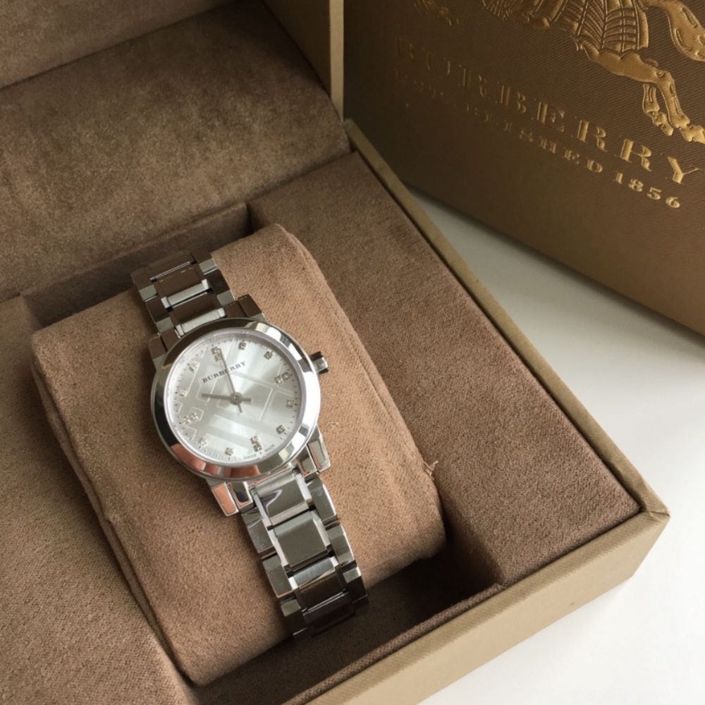 🆕 Authentic Burberry Swiss Women Watch BU9213